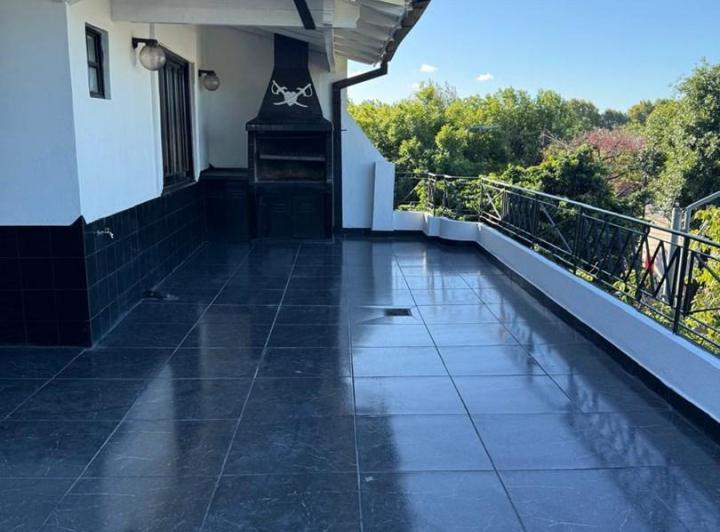 Departamento · 83m² · 5 Ambientes