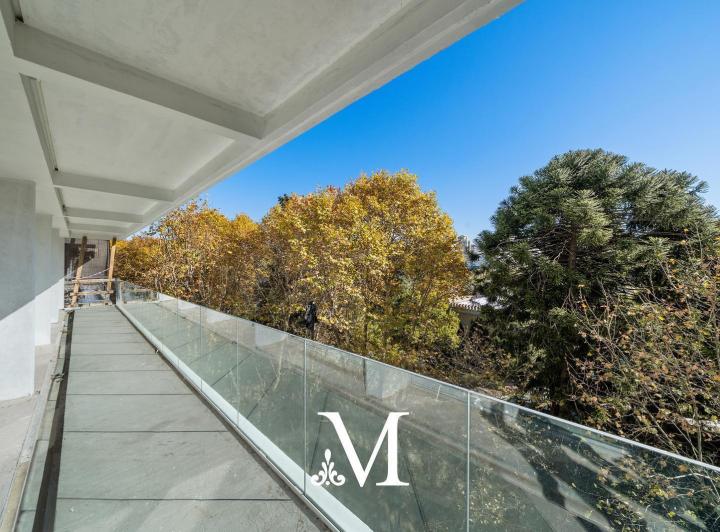 Departamento · 277m² · 5 Ambientes · 1 Cochera