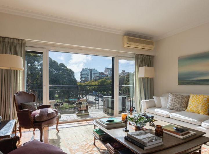 Departamento · 275m² · 5 Ambientes · 1 Cochera