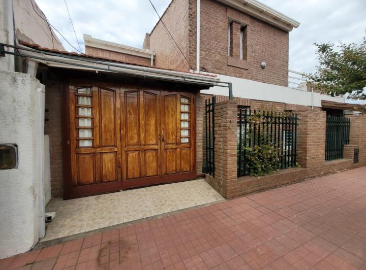 Casa · 98m² · 10 Ambientes