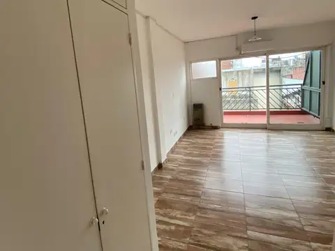 Departamento en Alquiler en Balvanera, CABA