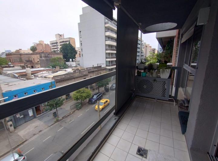Departamento · 77m² · 4 Ambientes · 1 Cochera
