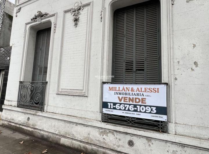 Casa · 250m² · 6 Ambientes