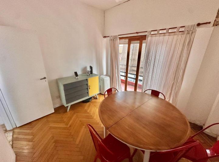 Casa · 335m² · 5 Ambientes · 2 Cocheras