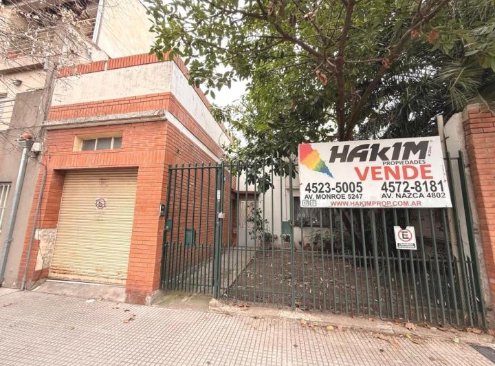 Casa · 220m² · 4 Ambientes