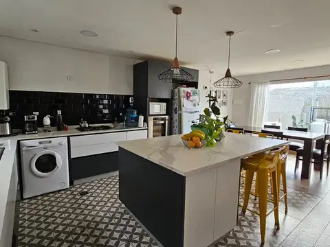 Casa en Venta en Comodoro Rivadavia, Escalante