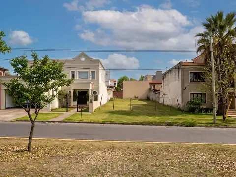 Terreno en Venta en Barrio Grand Bourg, Salta