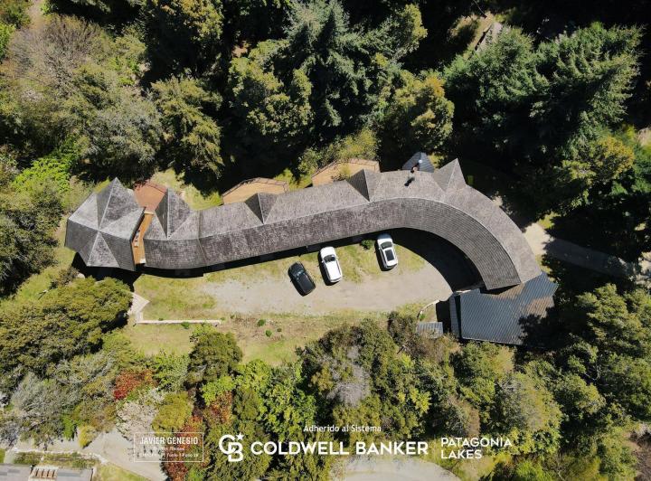 Hotel · 670m²