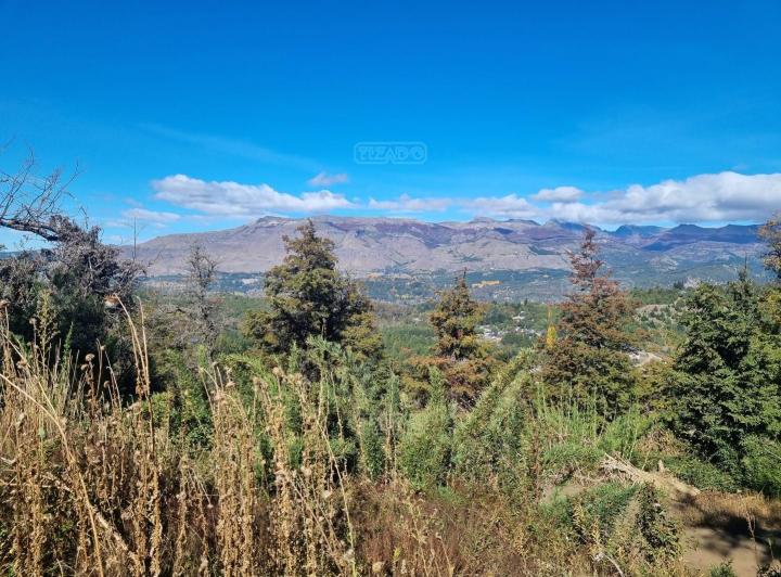 Terreno · 1050m²