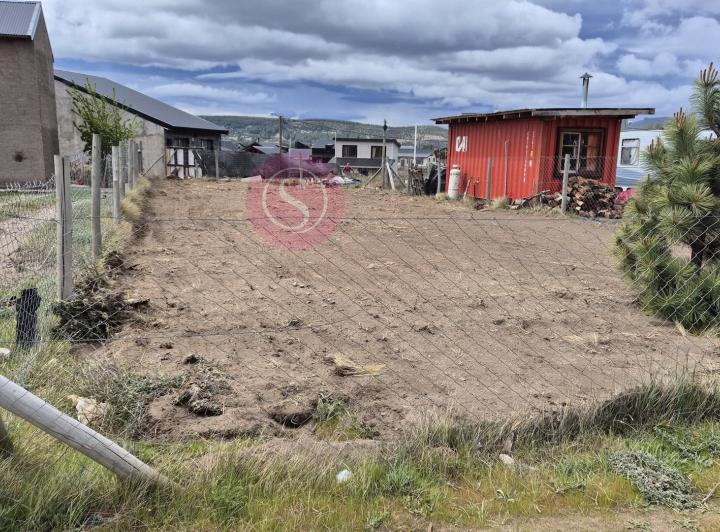Terreno · 245m²
