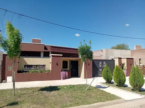 Casa en Venta en Oro Verde, Paraná