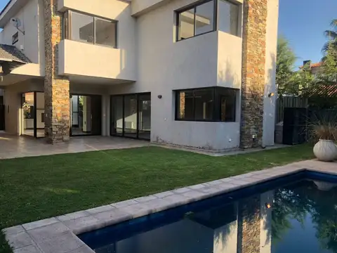 Casa en Alquiler en Godoy Cruz, Mendoza