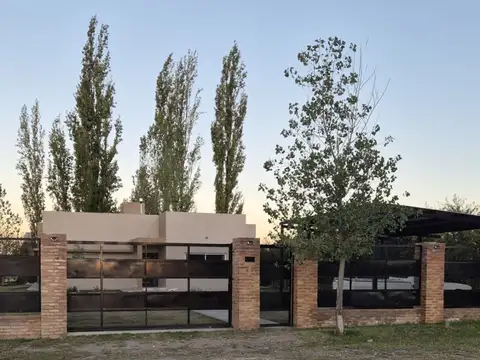 Casa en Venta en Las Paredes, San Rafael