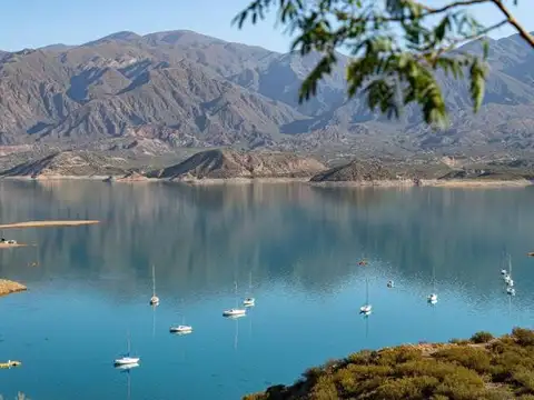 Terreno en Venta en Potrerillos, Luján de Cuyo