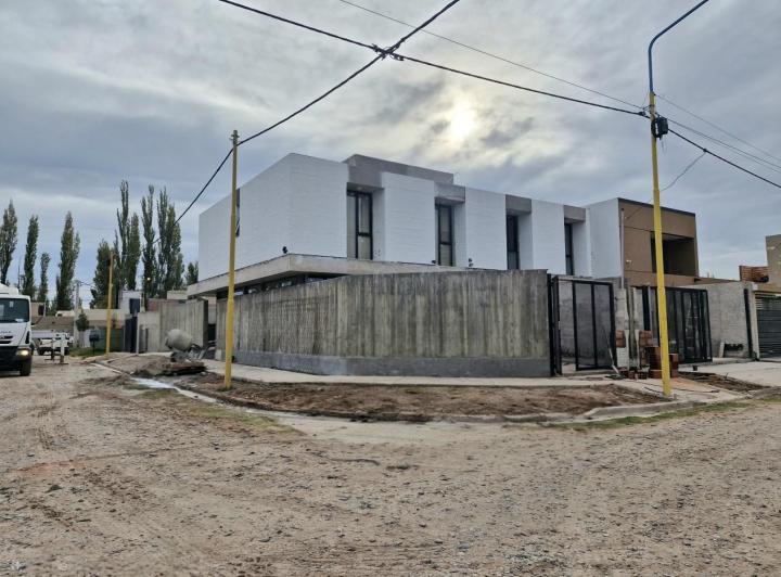 Departamento · 136m² · 4 Ambientes · 1 Cochera