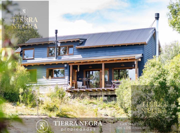 Casa · 154m² · 4 Ambientes · 1 Cochera