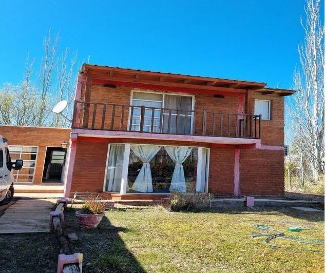 Casa · 359m² · 3 Ambientes
