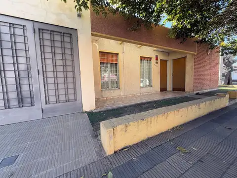 Casa en Venta en Deán Funes, Córdoba