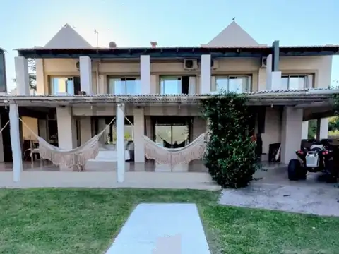 Casa en Venta en Costa Azul, Villa Carlos Paz