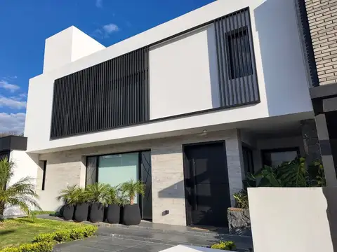 Casa en Venta en Cañuelas, Cordoba