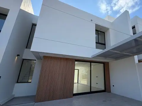 Casa en Venta en Camino A San Carlos, Cordoba