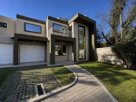 Casa en Venta en Arguello, Cordoba
