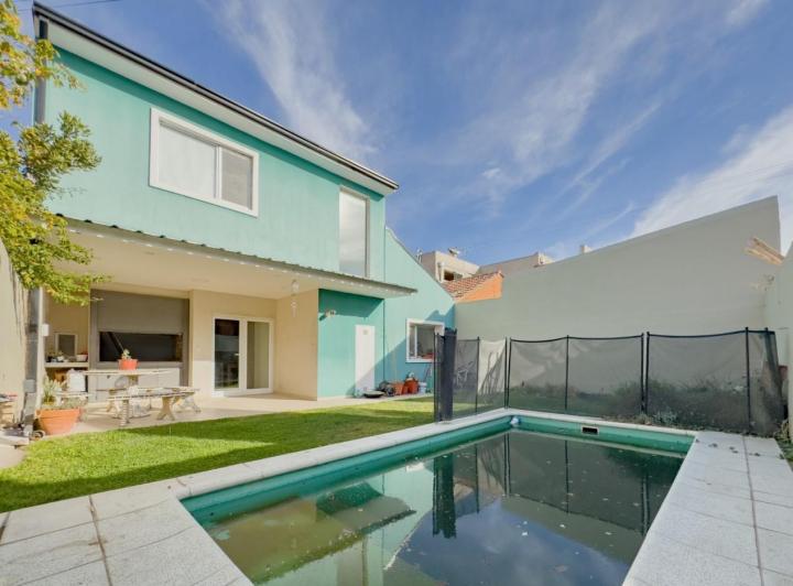 Casa · 170m² · 5 Ambientes