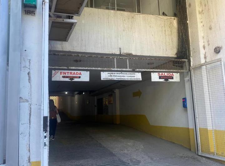 Garage · 12m²