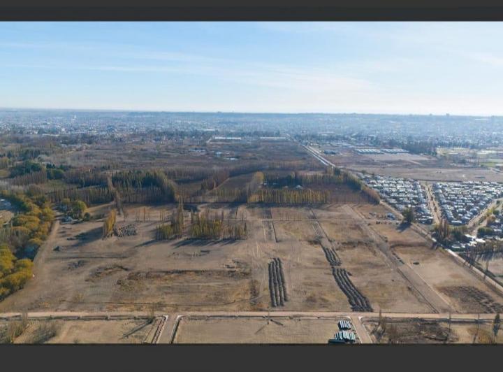 Terreno · 300m²