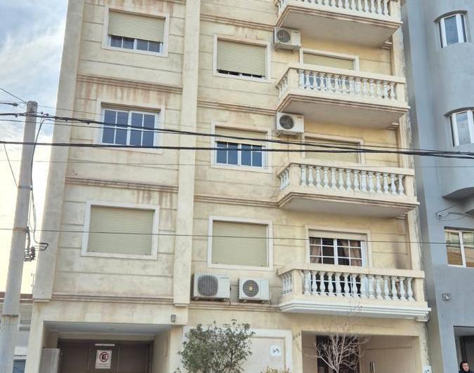 Departamento · 5 Ambientes · 1 Cochera
