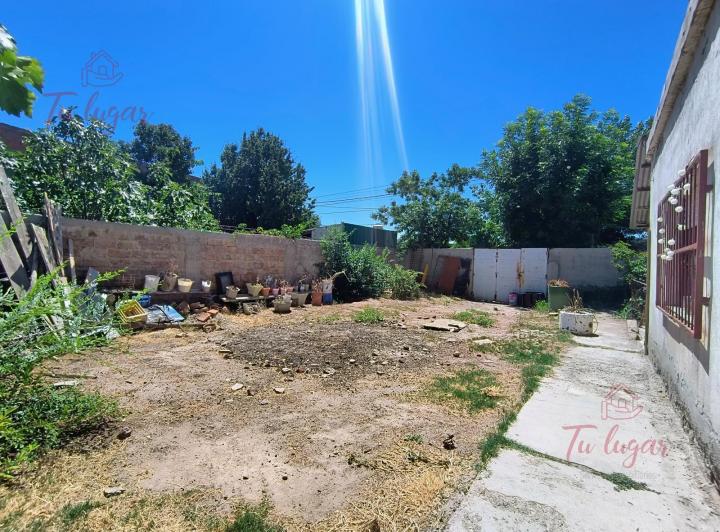 Terreno · 910m²