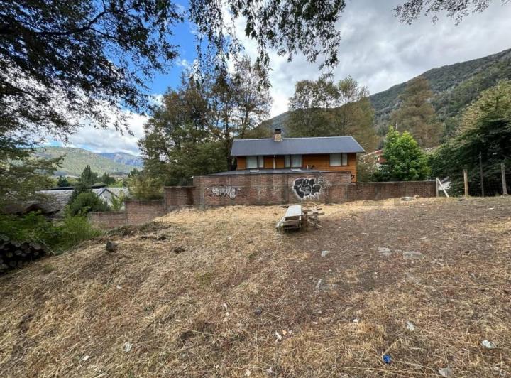 Terreno · 421m²