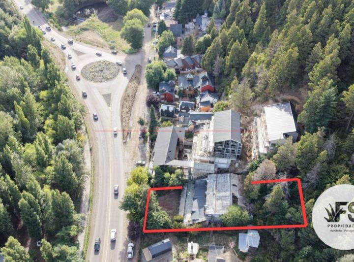 Terreno · 2220m²