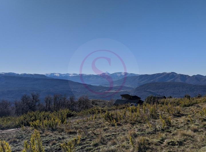Terreno · 3243m²