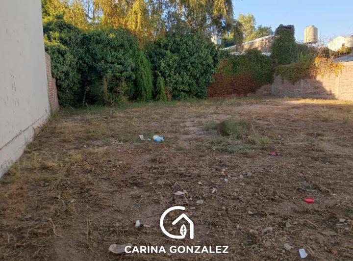 Terreno · 300m²