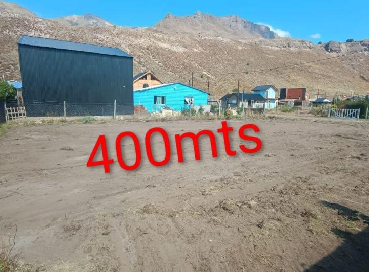 Terreno · 400m²