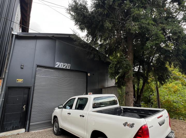 Bodega-Galpón · 200m²