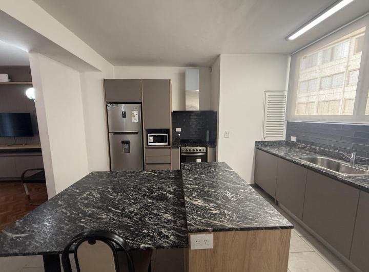 Departamento · 160m² · 4 Ambientes · 1 Cochera