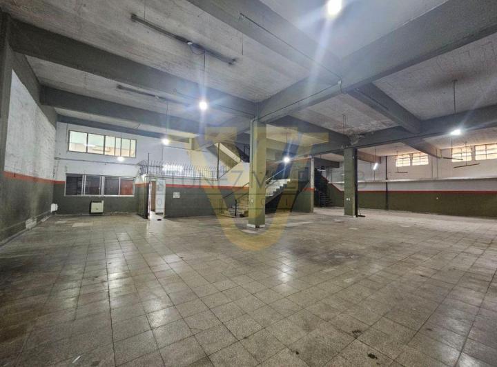 Depósito · 1080m²
