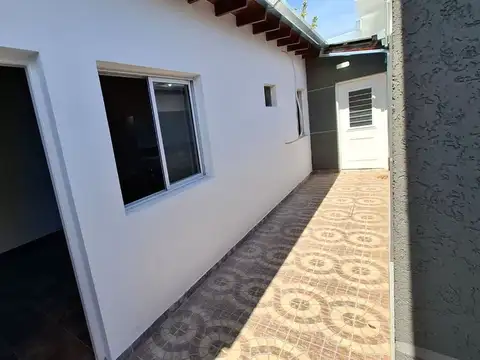 PH en Alquiler en Luis Guillon, Partido de Esteban Echeverría