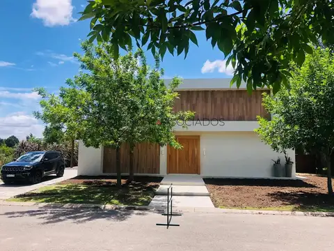 Casa en Alquiler en Tigre Centro, Partido de Tigre