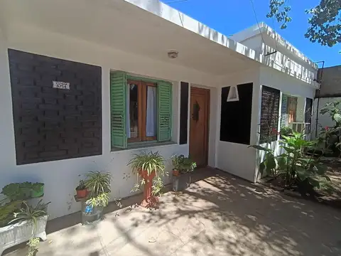 Casa en Venta en Claypole, Partido de Almirante Brown