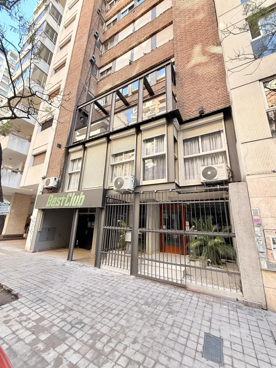 OPORTUNIDAD SAN LORENZO 500 FRENTE PISO ALTO