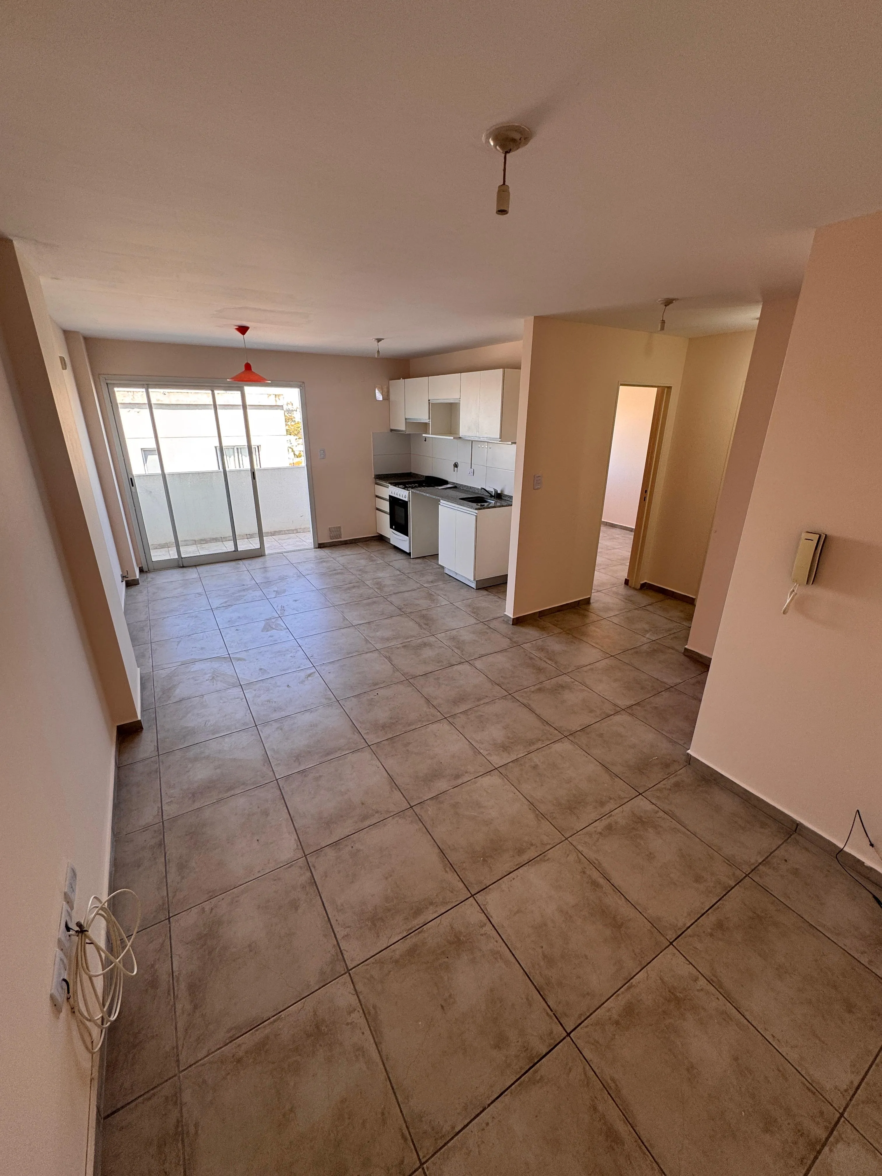 Alquiler Departamento 1 Dormitorio Frente con Balcón - Duarte Quiros 2800 - Alto Alberdi