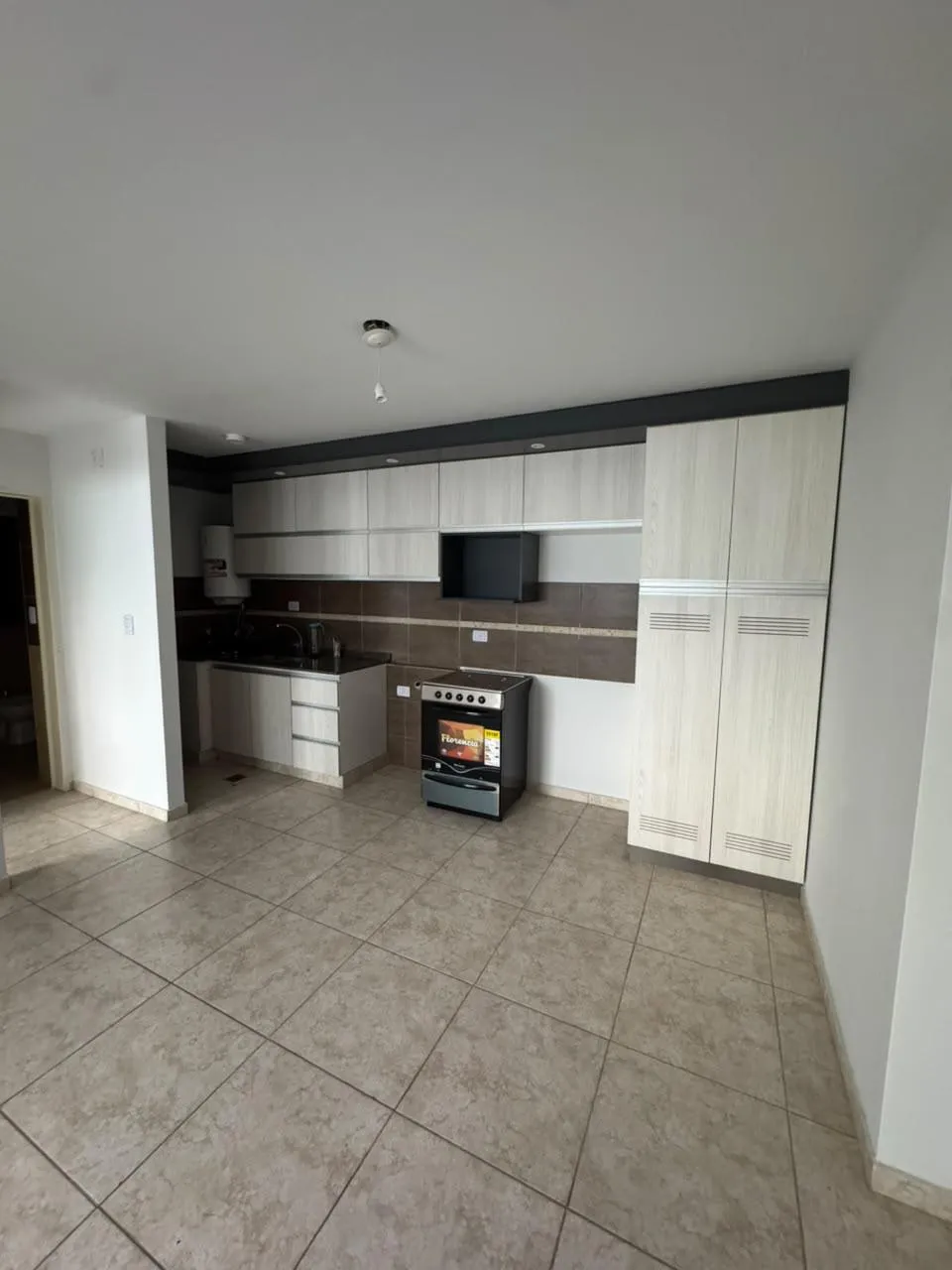 Departamento en alquiler a estrenar  1 dormitorio  Alberdi  Av. Colón 1750