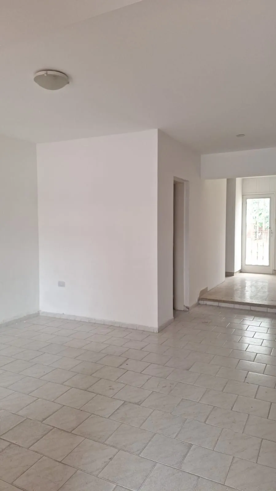 DUPLEX AMPLIO Y LUMINOSO DE 3 DORMITORIOS SIN EXPENSAS NI IMPUESTOS