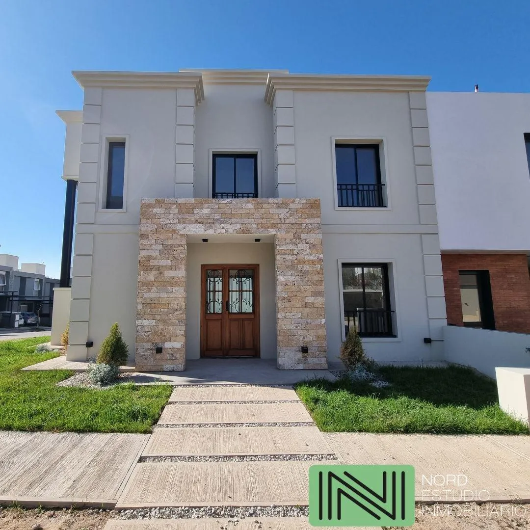 CASA EN VENTA A ESTRENAR DE 4 DORMITORIOS 2 BAÑOS Y TOILETTE EN MIRADORES DE MAN...
