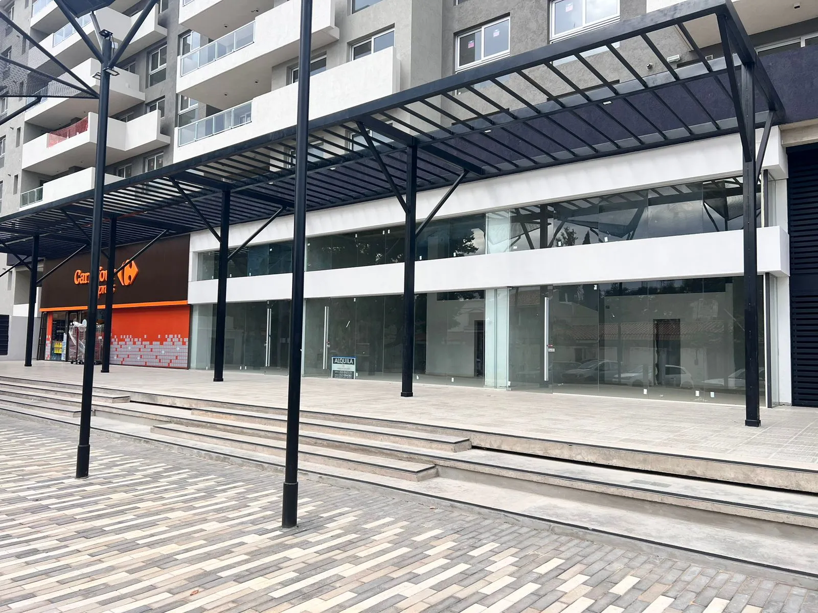 Alquiler Local Comercial, Opera Luxury