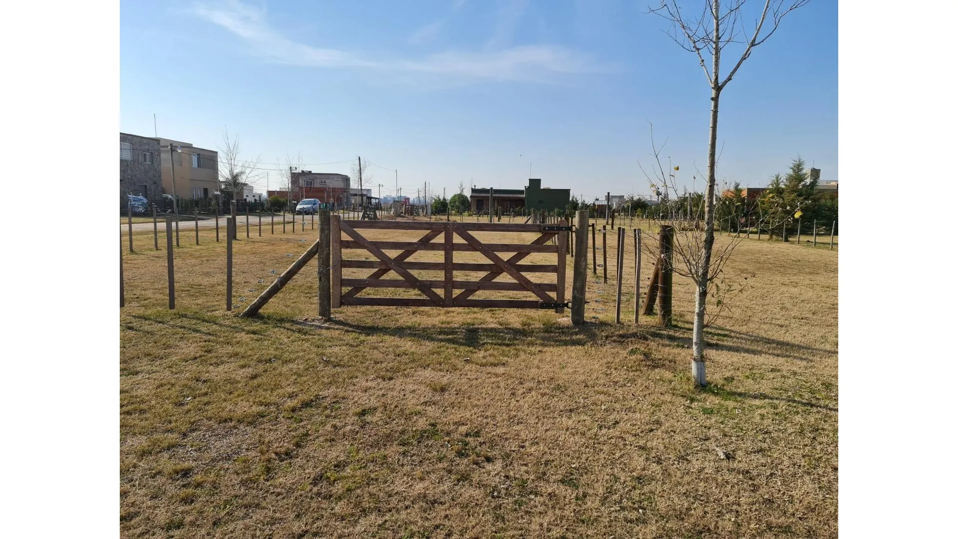 LOTE EN DOMSELAAR CHICO! OPORTUNIDAD!