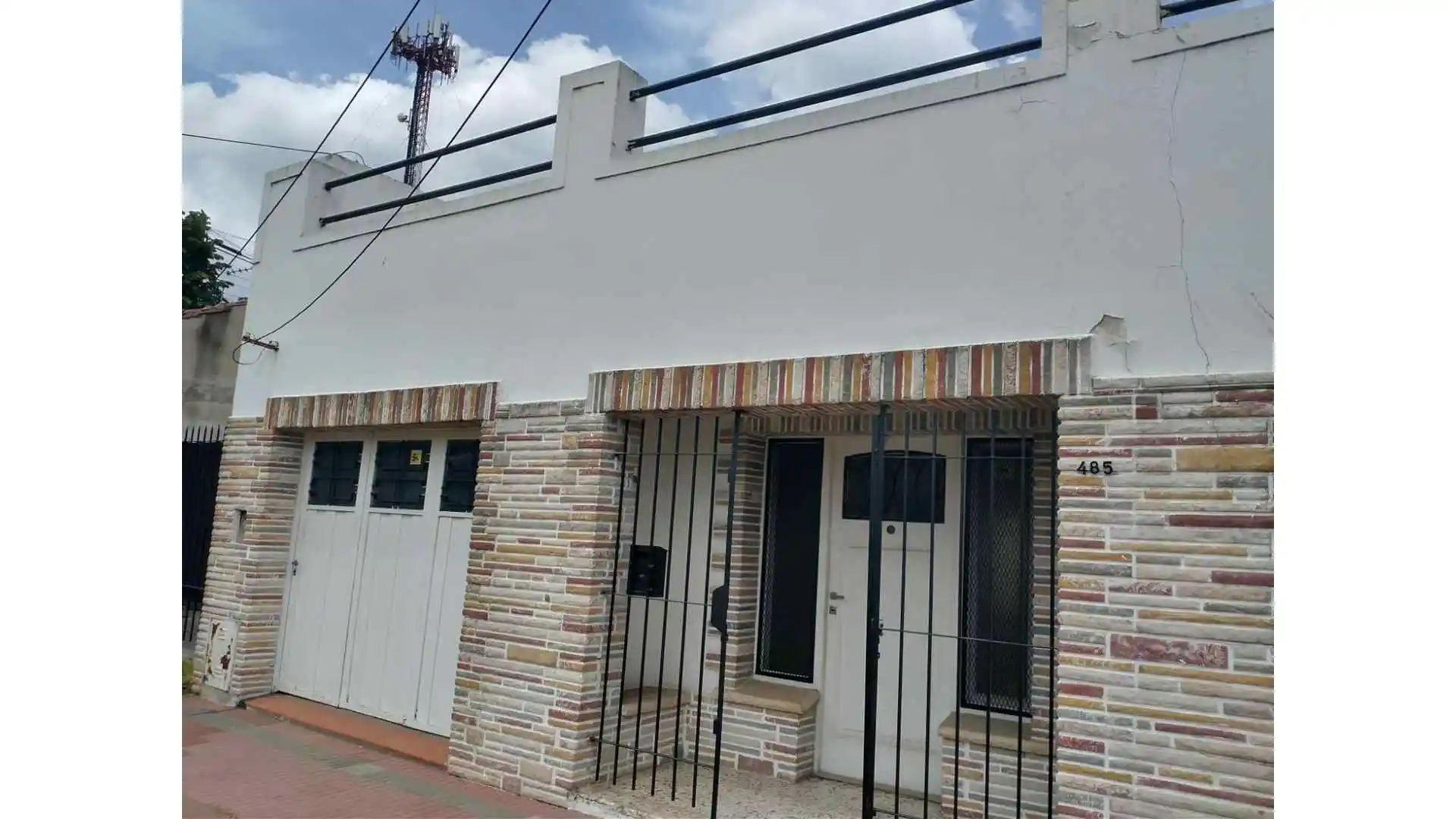 CASA CON FONDO EN LAVALLOL!!!!!!